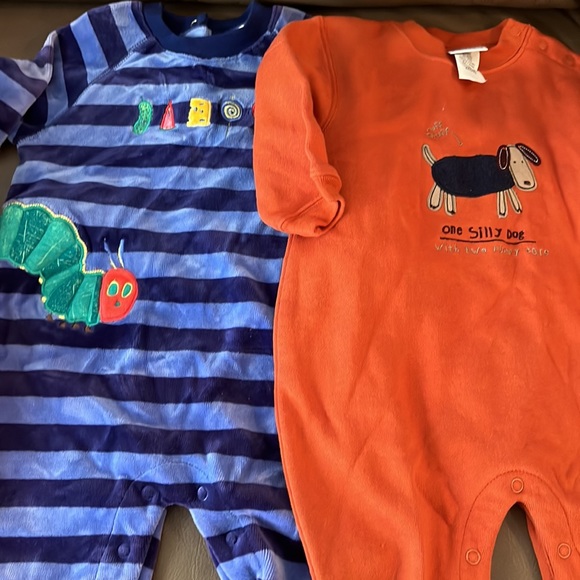 2 Infant boys onesies - Picture 4 of 4